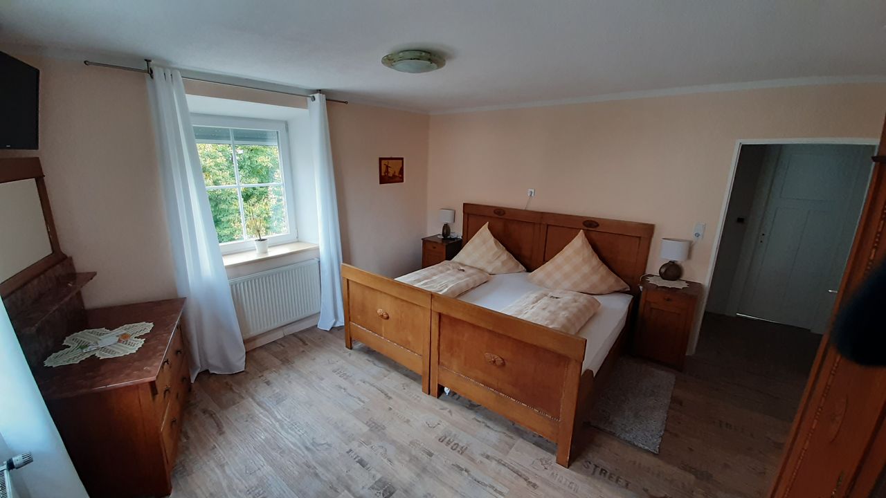 Schlafzimmer 1 Schlafzimmer 1